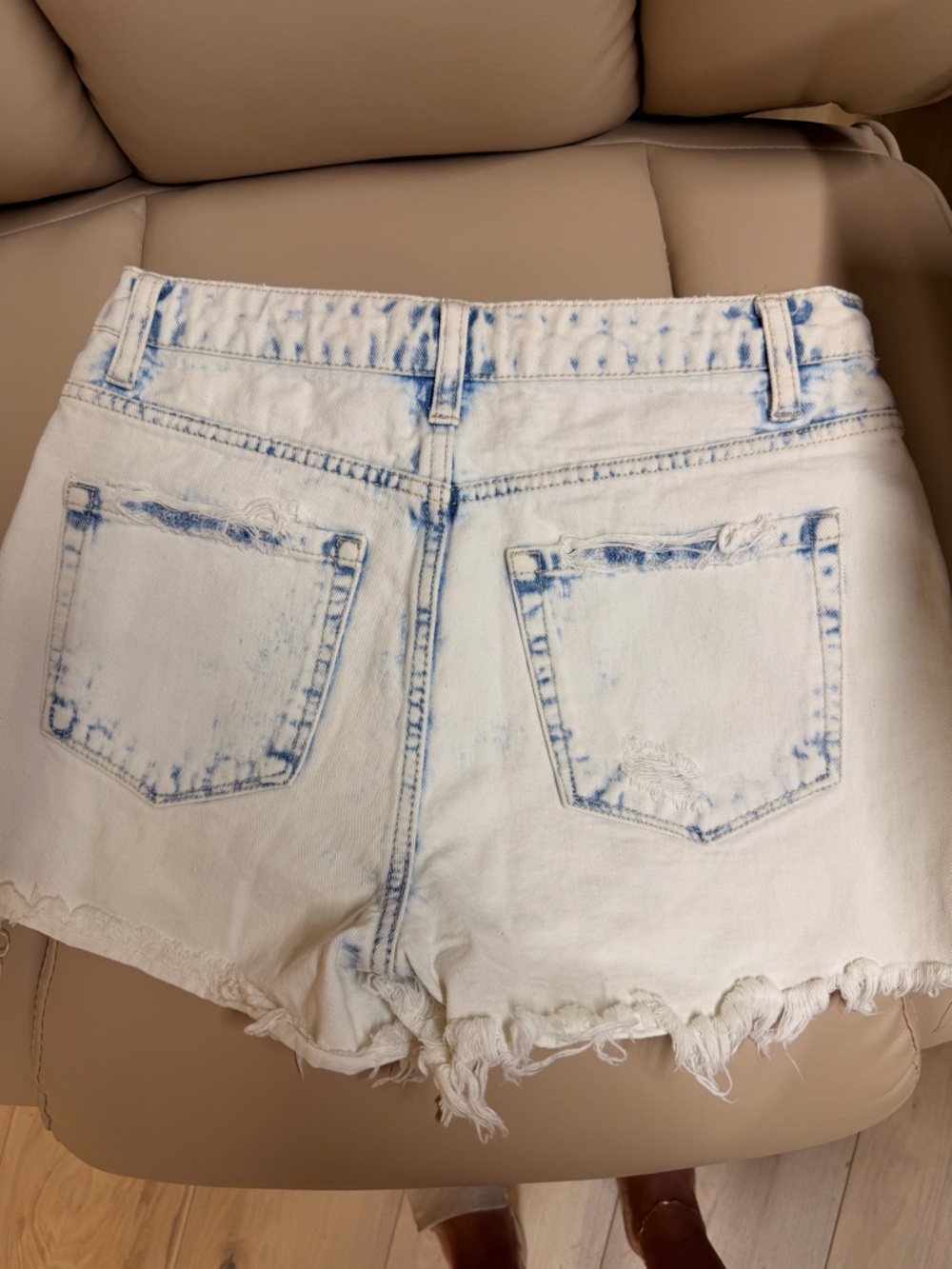 VERVET Distressed Denim Shorts Women Size Small Acid Wash High Rise Cutoff - Picture 2 of 3